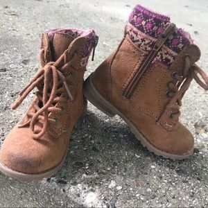 Baby girl boots